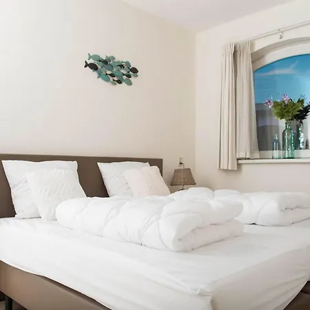 Apartman By The Sea In Juliana *